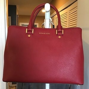 🔥SALE🔥Michael Kors Savannah large satchel